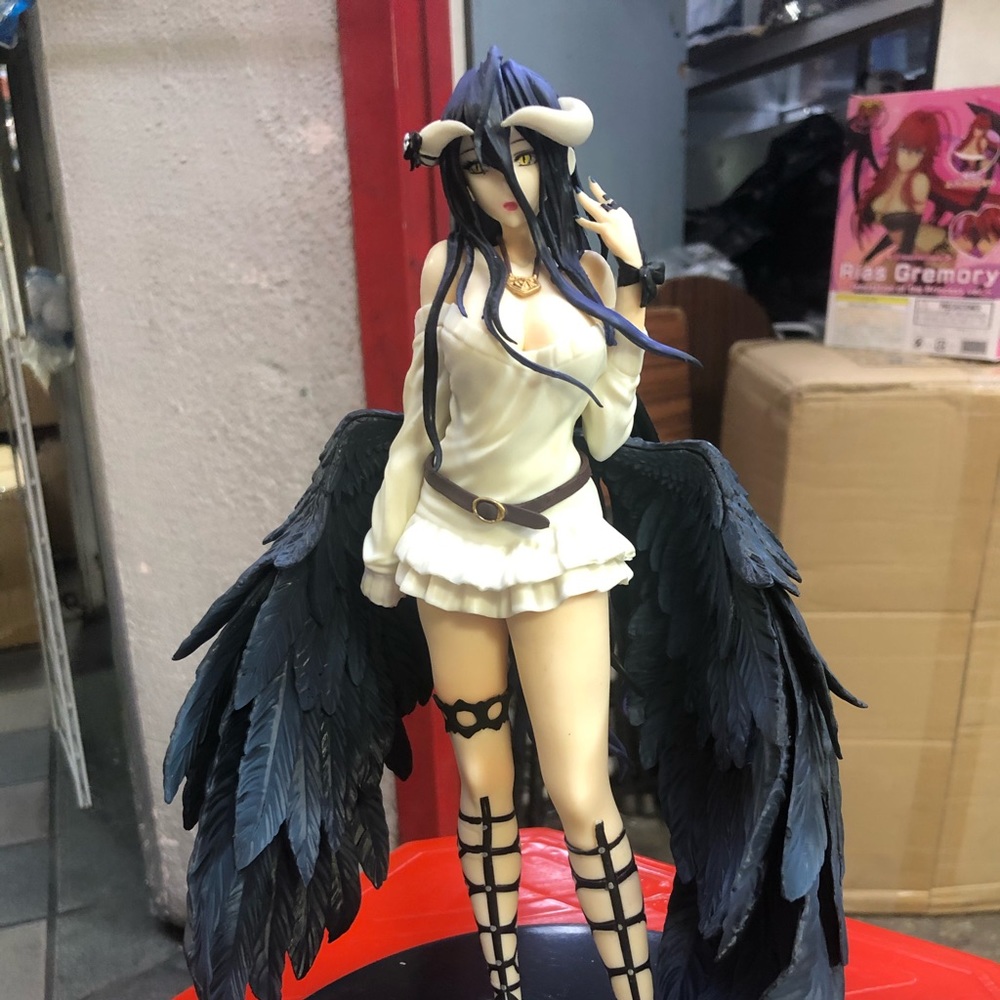 Albedo Overlord Jumbo Figure Gem
